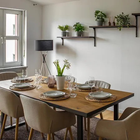 公寓 Penthouse-maisonette - Center, Highspeed Internet, Garage *