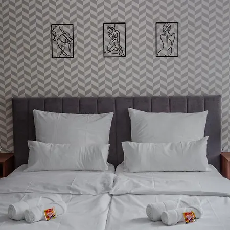 Penthouse-maisonette - Center, Highspeed Internet, Garage *