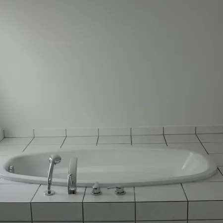 公寓 Penthouse-maisonette - Center, Highspeed Internet, Garage *