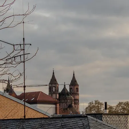 Penthouse-maisonette - Center, Highspeed Internet, Garage 沃尔姆斯