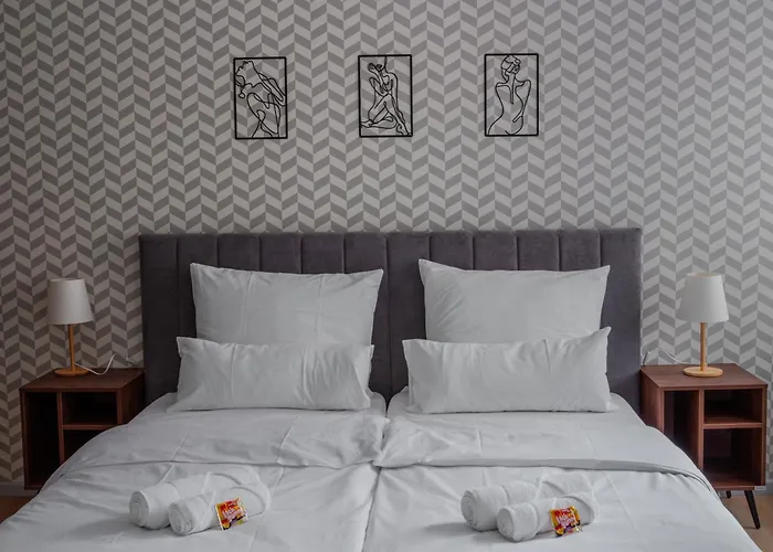 Penthouse-maisonette - Center, Highspeed Internet, Garage *